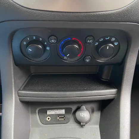 FORD Ka Hatch 1.0 12V 4P FLEX TI-VCT SE, Foto 25