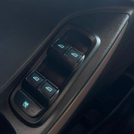 FORD Ka Hatch 1.5 12V 4P FLEX TI-VCT FREESTYLE AUTOM�TICO, Foto 12