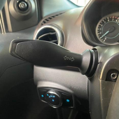 FORD Ka Hatch 1.5 12V 4P FLEX TI-VCT FREESTYLE AUTOM�TICO, Foto 14