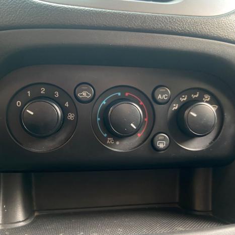 FORD Ka + Sedan 1.5 12V 4P FLEX TI-VCT SE AUTOMTICO, Foto 15