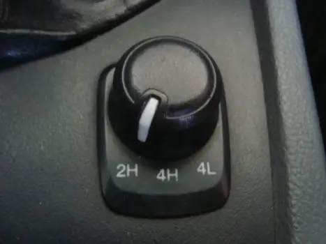 FORD Ranger 2.2 16V XLS DIESEL 4X4 CABINE DUPLA, Foto 9