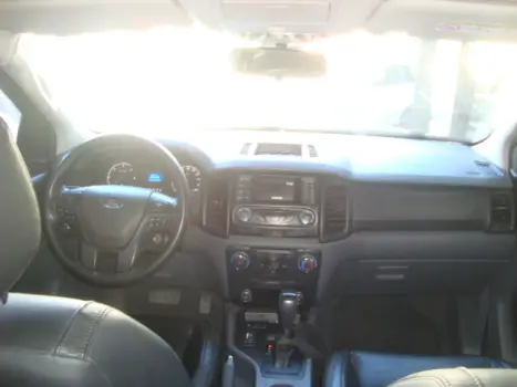 FORD Ranger 2.2 16V 4X4 SPORTRAC DIESEL CABINE DUPLA AUTOM�TICO, Foto 8