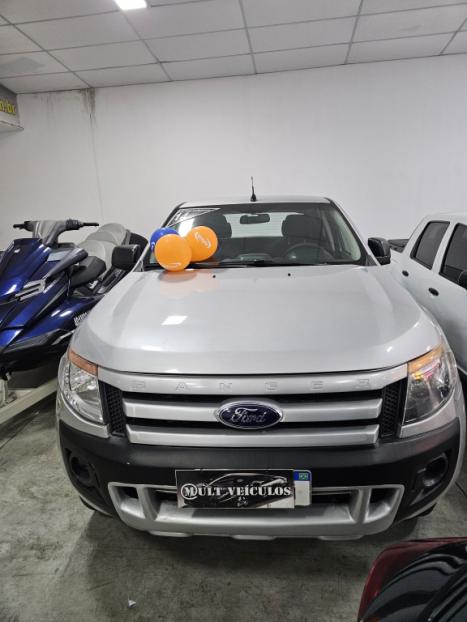 FORD Ranger 2.3 16V XLS CABINE DUPLA, Foto 2
