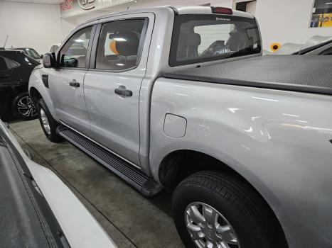 FORD Ranger 2.3 16V XLS CABINE DUPLA, Foto 3