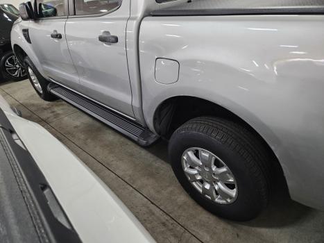 FORD Ranger 2.3 16V XLS CABINE DUPLA, Foto 4
