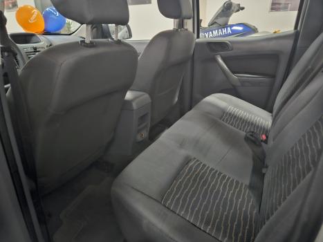 FORD Ranger 2.3 16V XLS CABINE DUPLA, Foto 6