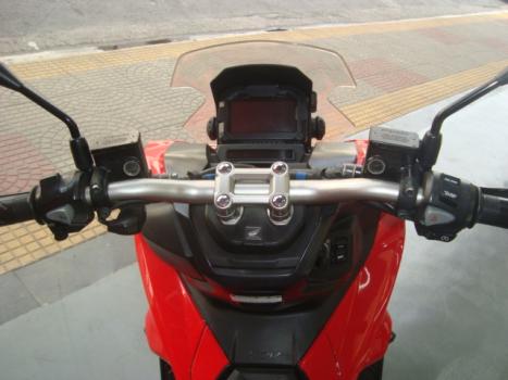 HONDA ADV 150 , Foto 6