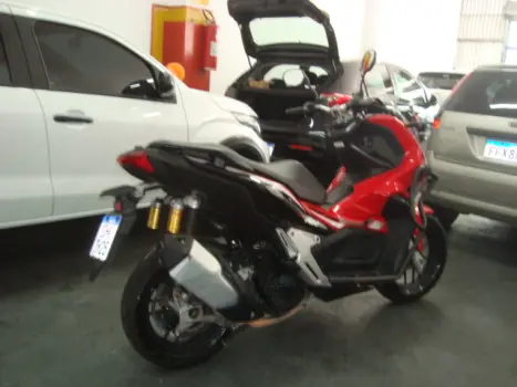 HONDA ADV 160 , Foto 3