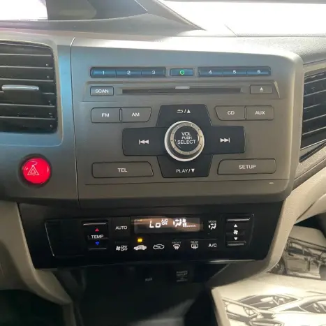 HONDA Civic 1.8 16V 4P FLEX LXL AUTOM�TICO, Foto 17