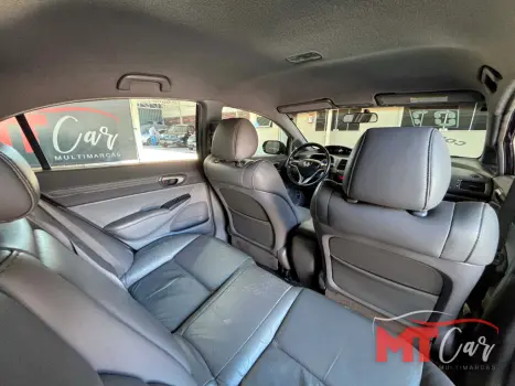 HONDA Civic 1.8 16V 4P FLEX LXS AUTOM�TICO, Foto 18