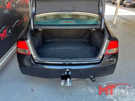 HONDA Civic 1.8 16V 4P FLEX LXS AUTOM�TICO, Foto 19