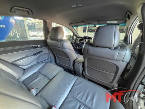 HONDA Civic 1.8 16V 4P FLEX LXS AUTOM�TICO, Foto 18