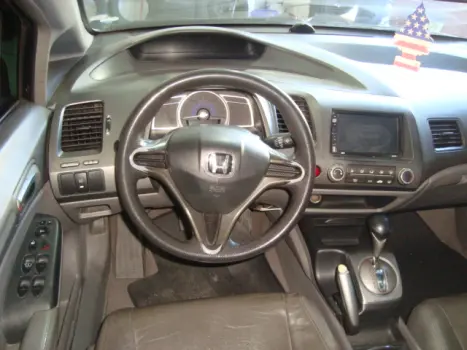 HONDA Civic 1.8 16V 4P LXS AUTOM�TICO, Foto 9