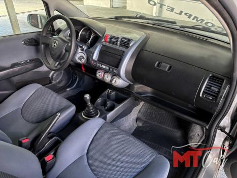 HONDA Fit 1.4 16V 4P LX FLEX, Foto 11 HONDA Fit 1.4 16V 4P LX FLEX, Foto 11
