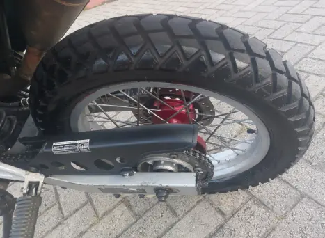 HONDA NX Falcon 400, Foto 11