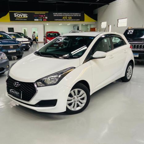 HYUNDAI HB 20 Hatch , Foto 1