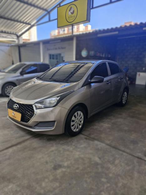 HYUNDAI HB 20 Hatch 1.0 12V 4P FLEX UNIQUE, Foto 3