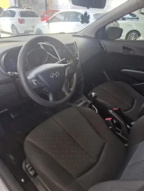 HYUNDAI HB 20 Hatch 1.0 12V 4P FLEX UNIQUE, Foto 8