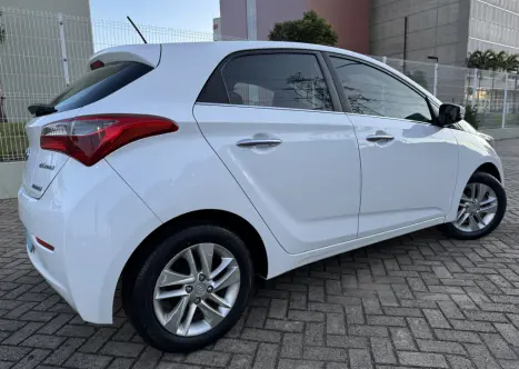 HYUNDAI HB 20 Hatch 1.6 16V 4P PREMIUM FLEX AUTOM�TICO, Foto 10