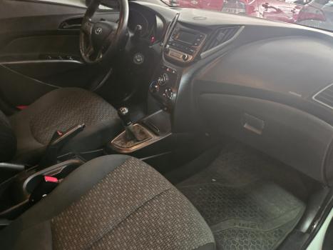 HYUNDAI HB 20 Hatch 1.0 12V 4P FLEX COMFORT, Foto 3