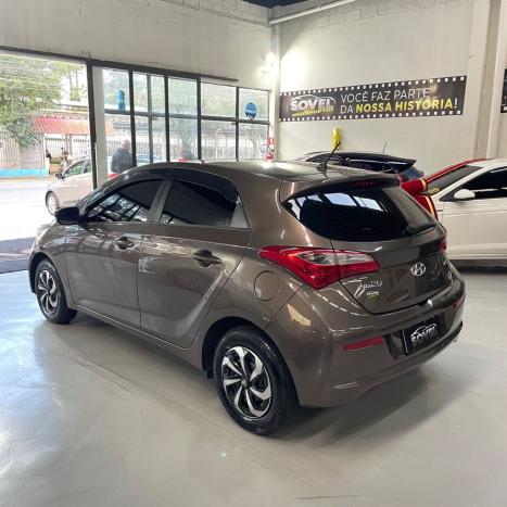 HYUNDAI HB 20 Hatch 1.0 12V 4P FLEX COMFORT PLUS, Foto 4