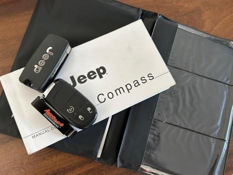 JEEP Compass 1.3 16V 4P FLEX LONGITUDE 80 ANOS T270 TURBO AUTOMÁTICO, Foto 14 JEEP Compass 1.3 16V 4P FLEX LONGITUDE 80 ANOS T270 TURBO AUTOMÁTICO, Foto 14
