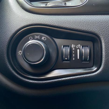 JEEP Renegade 1.3 16V 4P FLEX T270 LONGITUDE TURBO AUTOM�TICO, Foto 23