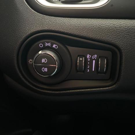 JEEP Renegade 1.8 16V 4P FLEX LONGITUDE AUTOM�TICO, Foto 31