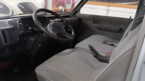 KIA Besta 2.7 GS FULL 3P, Foto 5