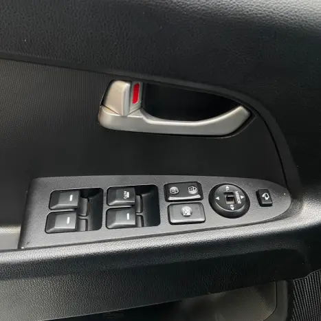 KIA Sportage 2.0 16V 4P EX, Foto 6 KIA Sportage 2.0 16V 4P EX, Foto 6