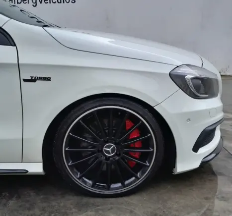 MERCEDES-BENZ A 45 AMG 2.0 16V 4P TURBO AUTOMATIZADO, Foto 5 MERCEDES-BENZ A 45 AMG 2.0 16V 4P TURBO AUTOMATIZADO, Foto 5