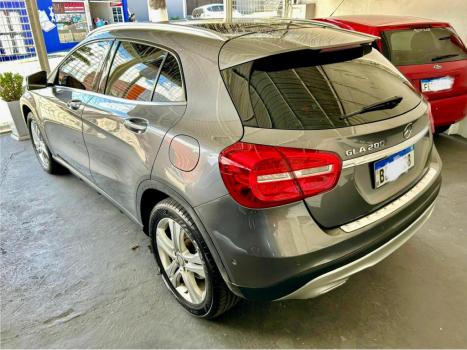 MERCEDES-BENZ GLA 200 1.6 16V 4P FLEX CGI ENDURO TURBO AUTOM�TICO, Foto 3