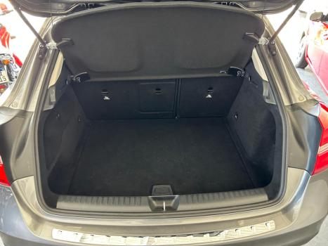 MERCEDES-BENZ GLA 200 1.6 16V 4P FLEX CGI ENDURO TURBO AUTOM�TICO, Foto 11