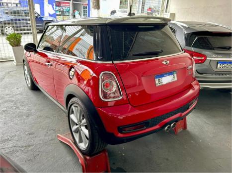 MINI Cooper 1.6 16V S TURBO AUTOM�TICO, Foto 4