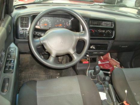 MITSUBISHI L 200 Outdoor 2.5 HPE 4X4 CABINE DUPLA TURBO DIESEL INTERCOOLER, Foto 8