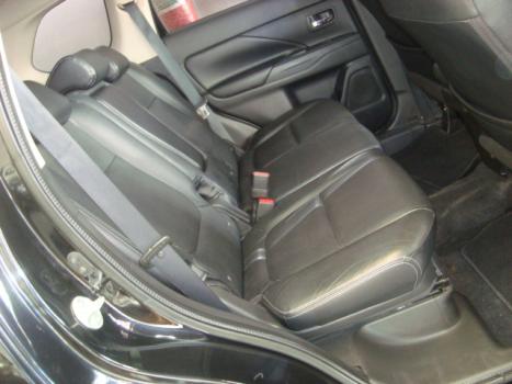 MITSUBISHI Outlander 3.0 V6 24V 4P GT 4X4 AUTOM�TICO, Foto 7