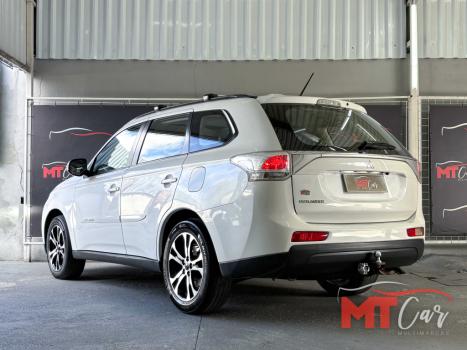 MITSUBISHI Outlander 2.0 16V 4P AUTOM�TICO, Foto 7