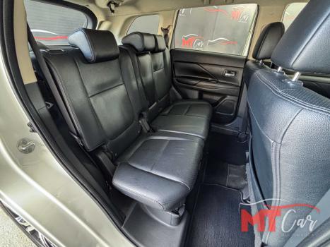 MITSUBISHI Outlander 2.0 16V 4P AUTOM�TICO, Foto 17