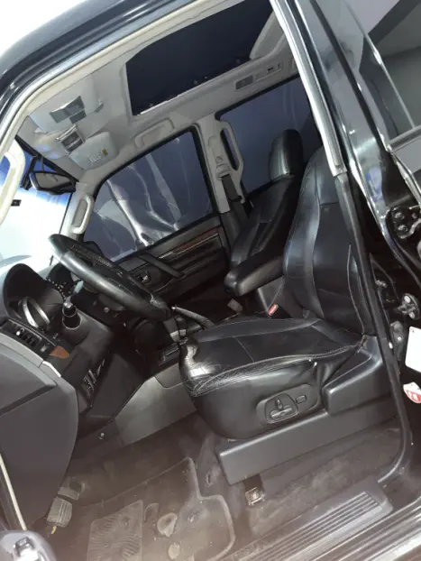 MITSUBISHI Pajero Full 3.8 V6 24V 4P HPE 4X4 AUTOM�TICO, Foto 9