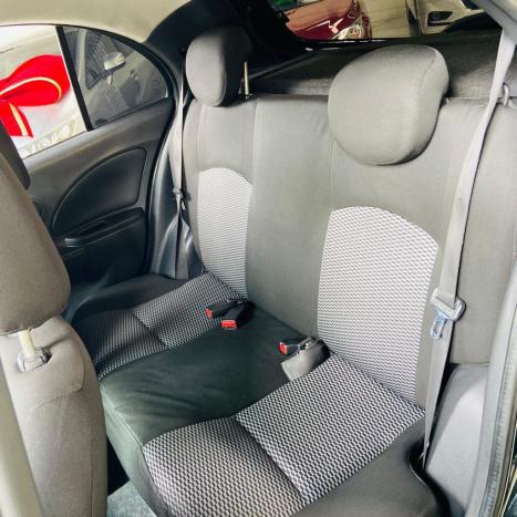 NISSAN March 1.0 12V 4P S FLEX, Foto 11