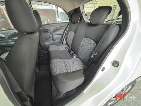 NISSAN March 1.0 16V 4P FLEX, Foto 16