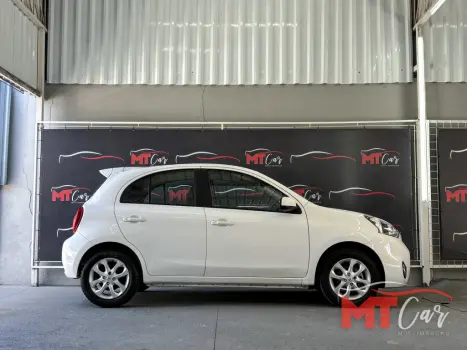 NISSAN March 1.6 16V 4P SV FLEX AUTOMTICO CVT, Foto 4