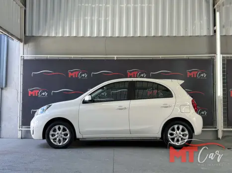 NISSAN March 1.6 16V 4P SV FLEX AUTOMTICO CVT, Foto 8