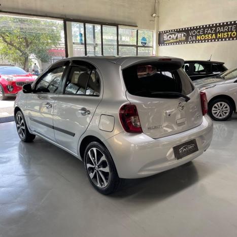NISSAN March 1.6 16V 4P SL FLEX, Foto 4