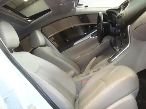 NISSAN Sentra 2.0 16V 4P UNIQUE FLEX AUTOM�TICO CVT, Foto 5