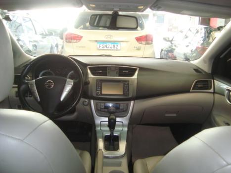 NISSAN Sentra 2.0 16V 4P UNIQUE FLEX AUTOM�TICO CVT, Foto 9