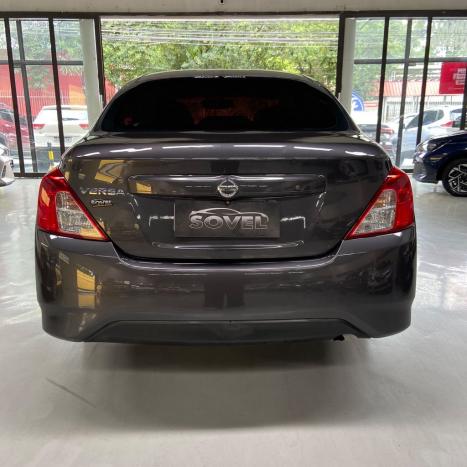 NISSAN Versa Sedan 1.0 4P FLEX, Foto 5 NISSAN Versa Sedan 1.0 4P FLEX, Foto 5