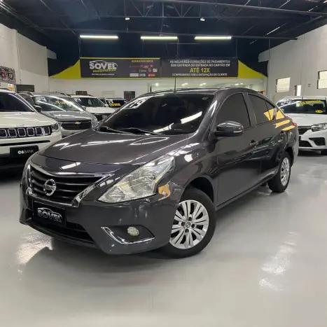 NISSAN Versa Sedan 1.0 4P FLEX, Foto 1