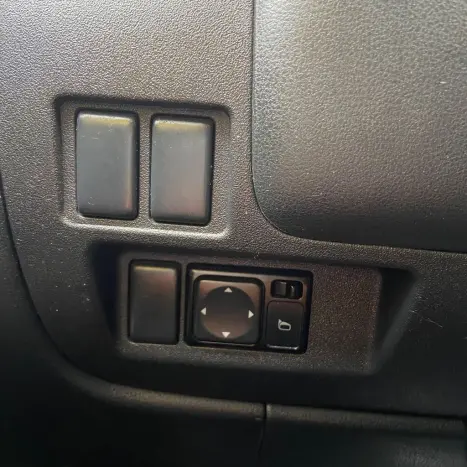 NISSAN Versa Sedan 1.0 4P FLEX, Foto 10