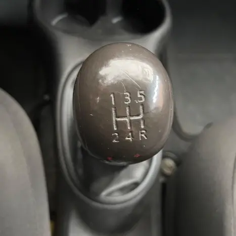 NISSAN Versa Sedan 1.0 4P FLEX, Foto 12